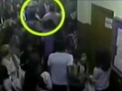 Pai agride aluna que brigou com filha em escola do Rio