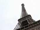 Fila na Torre Eiffel