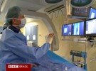 Médicos testam tecnologia de videogame em mesas de cirurgia