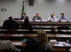 CPI do MST volta a funcionar no Congresso