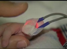 Mães lutam para tornar obrigatório o