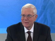 Canal Livre discute crise econômica com Rubens Ricupero - Pa