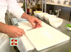 Chef Marc Gonzales prepara prato famoso do Brown Sugar