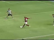 Botafogo e Flamengo empatam no Engenhão