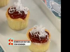 Aprenda a preparar Bombocado de Fubá com Goiabada