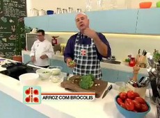 Aprenda a preparar Arroz com Brócolis