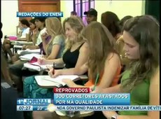 Enem afasta mais de 300 corretores de redação