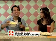 Érico Aires mostra costume paulista: a refeição no balcão