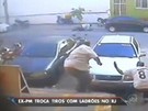 Ex-policial do Bope troca tiros com ladrões e mata um no Rio