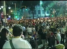 Protesto no centro do Rio de Janeiro tem tumulto e tensão