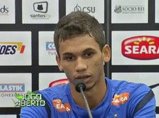 Santos traz caras novas para mudar a postura em 2013