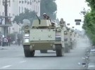 3.jul.2013%20-%20Ex%E9rcito%20leva%20tanques%20%E0s%20ruas%20e%20derruba%20Mursi