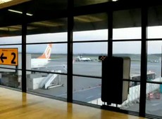Infraero admite atrasos em aeroportos de Confins e Galeão