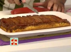 Bolo de Fubá com Banana Caramelada