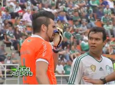 Verdão empata no Pacaembu, e Valdivia troca farpas com goleiro