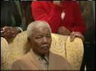 Nelson%20Mandela%20segue%20doente%20e%20n%E3o%20fala%2C%20afirma%20jornal