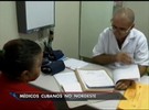 Agentes de saúde viram tradutores para médicos cubanos em PE