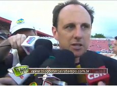 Rogério Ceni: time não consegue empolgar torcedor