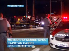 Motorista morre após capotar carro em SP