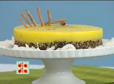 Bolo de Mel com Leite de Coco