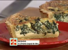 Quiche de Espinafre com Queijo Estepe