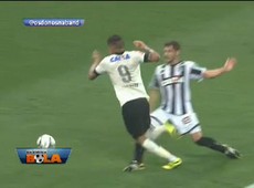 Datena diz que Guerrero tentou forçar pênalti