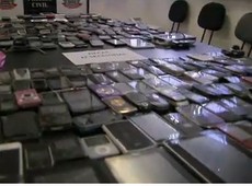Celulares são alvo de assaltantes em São Paulo