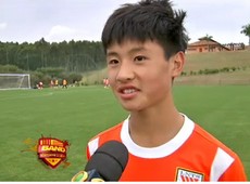 Jogadores chineses fazem aulas no Brasil