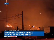 Incêndio atinge favela na zona sul de São Paulo