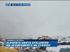 Alpinista grava avalanche em acampamento no Everest