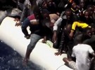 Cerca de 3.000 imigrantes sados da frica desembarcam na costa italiana