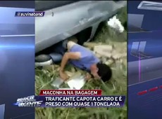 Traficante capota carro e é preso com quase uma tonelada de maconha
