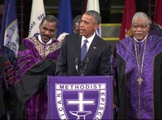 Barack Obama canta hino religioso em funeral de pastor de Charleston