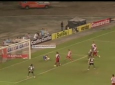 Botafogo segue líder da série B do Brasileirão
