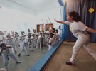 Capoeira para idosos prope manter corpo e mente ativos