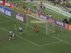 Em grande jogo, Palmeiras bate Flamengo em SP por 4 a 2