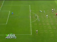 Vasco surpreende Palmeiras e respira na luta contra o Z-4