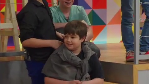 Matheus se declara para Lívia: Te amo, mas como amigo Matheus se declara para Lívia: Te amo, mas como amigo