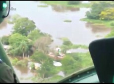 Enchentes foram remoo de mais de 150 mil pessoas na Amrica do Sul