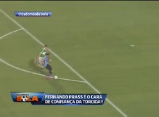 Prass honra tradição de goleiros do Palmeiras, diz Velloso