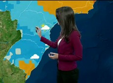 Frente fria e chuva forte continuam no Sul