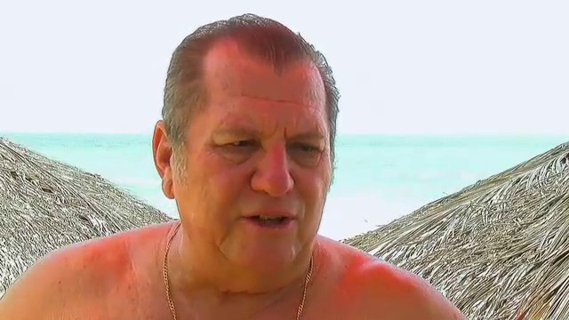 FrancÃªs acha bizarras as regras em praias naturistas do Brasil - TV UOL