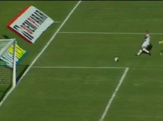 Edmundo: Prass não teve vontade nenhuma de impedir o gol