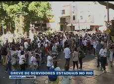 Salários atrasados fazem servidores públicos entram em greve no RJ