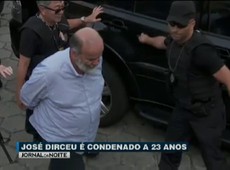 Moro condena José Dirceu a 23 anos de prisão