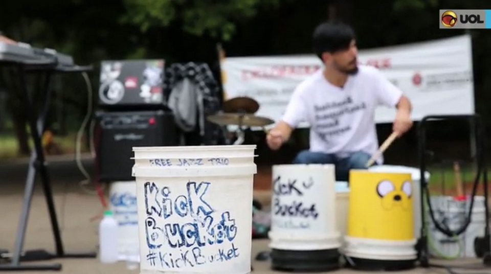 Kick bucket  São Paulo SP