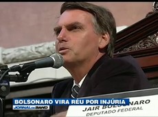 Bolsonaro vira réu por incitação ao estupro e injúria
