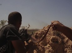 Fotgrafo presencia morte de colega jornalista no front, na Lbia