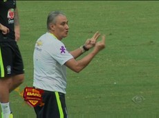 Tite estreia na Seleção com vitória sobre o Equador