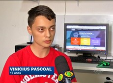 Estudantes usam simulados do Enem como preparação